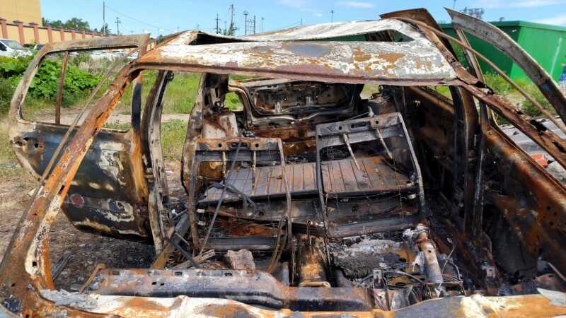 В Петербурге разыскивают сообщников поджога угнанного автомобиля