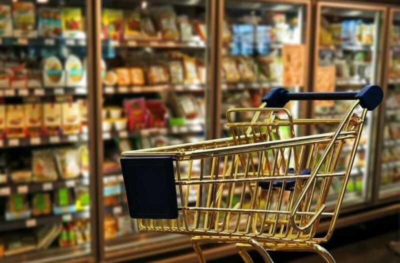 В США активисты обвинили Трампа в повышении цен на продукты