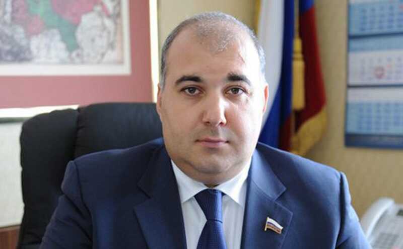 Бывшего депутата ЛДПР Юрия Напсо подозревают в махинациях с землей в Сочи