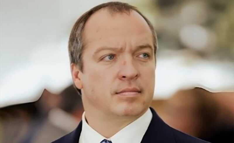 Как депутат Скотч избавился от своего криминального прошлого