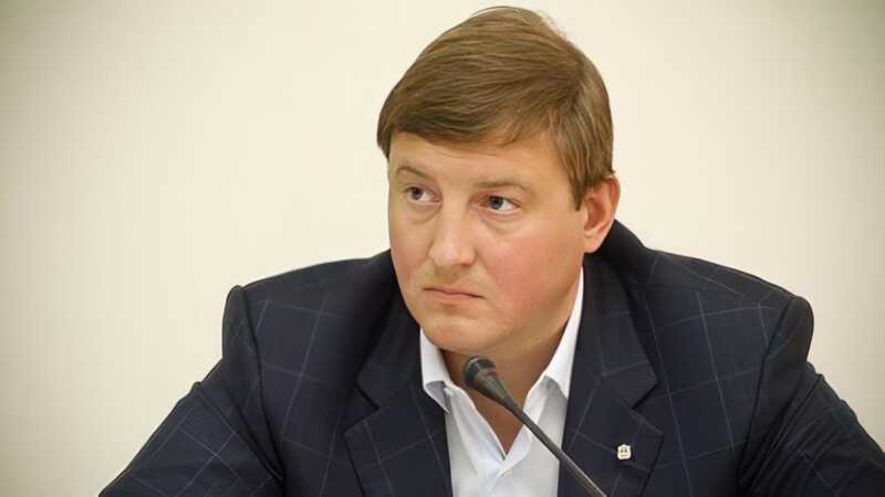 Кремль утрачивает контроль: неэффективные губернаторы ввергают регионы в хаос