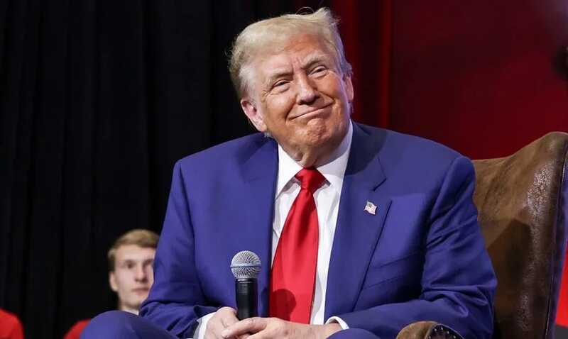 Трамп жестко раскритиковал CNN и MSNBC за их сомнения в ударах по Ирану