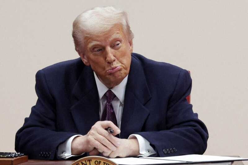 Пресс-секретарь Кэролайн Ливитт озвучила планы Трампа по визиту в Россию