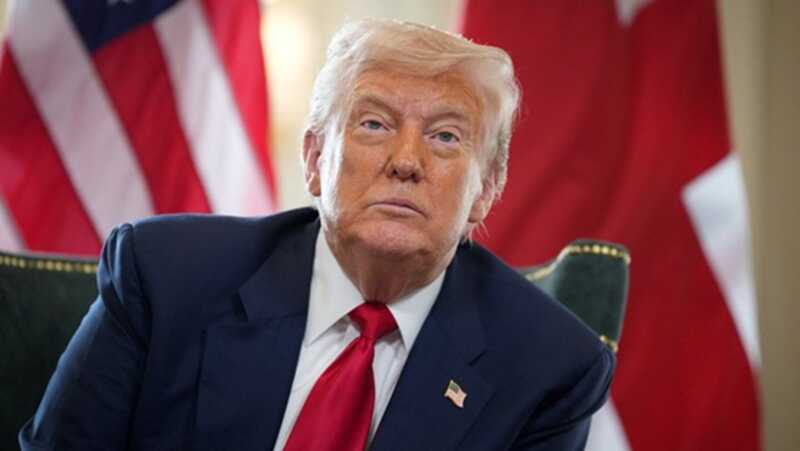 Трамп прервал переговоры с главами европейских государств, чтобы провести разговор с Путиным