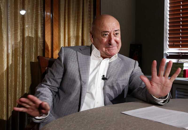 Экс-директор Театра сатиры Мамедали Агаев был арестован по обвинению в хищении на 20 миллионов рублей